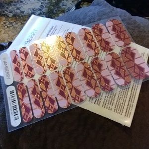 Color Clique *NEW* Jamberry Nail Wraps